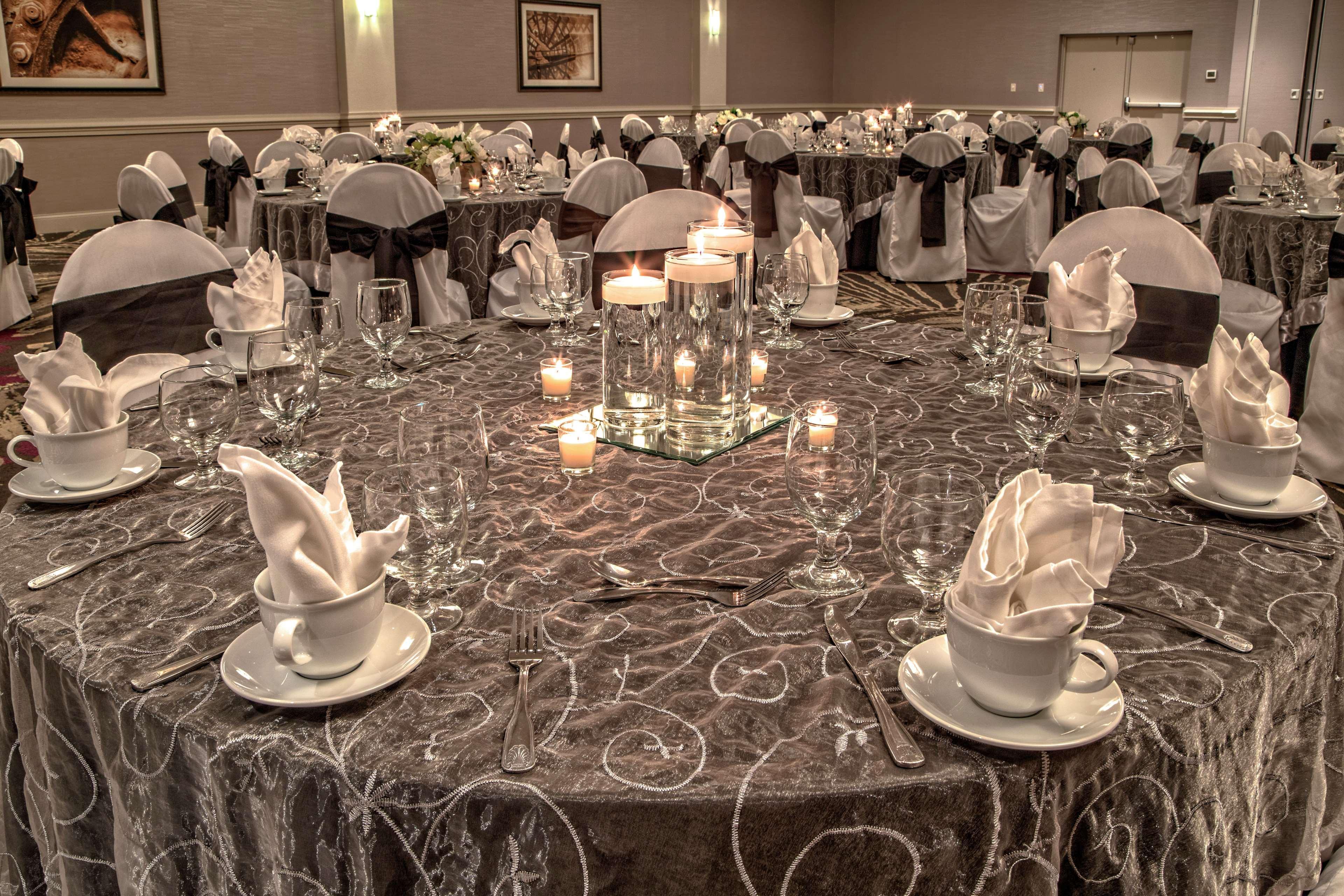 Doubletree By Hilton Decatur Riverfront Zewnętrze zdjęcie